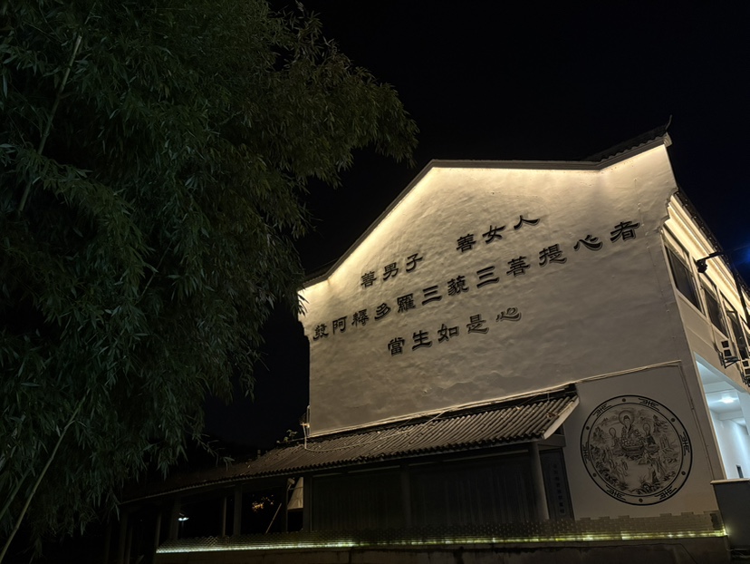 3c345fff-75a1-3fea-92b6-d8923f4a8c50.jpg